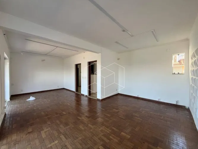Casa com 3 dormitórios para alugar, 100 m² por R$ 3.700,00/mês - Vila Nova Jaú - Jaú/SP