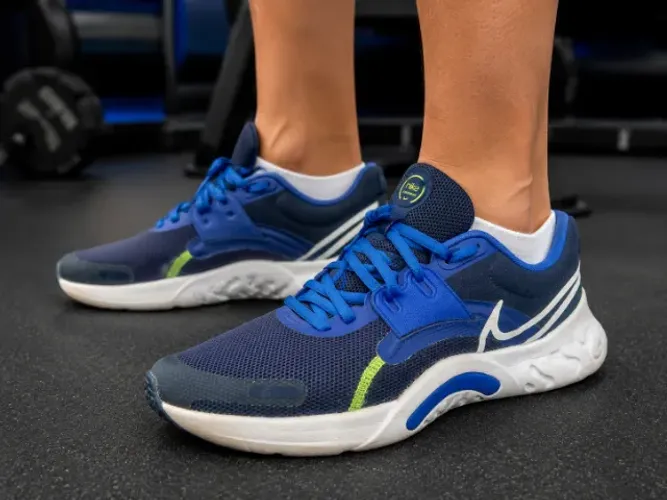 Tênis Nike Renew Retaliation TR 3 - OFERTA! - Tam. 44 (US12)