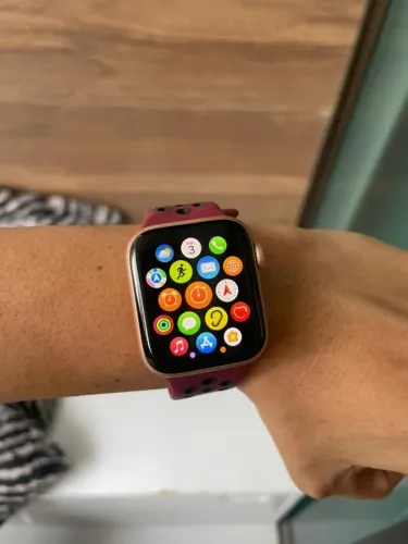 APPLE WATCH SERIES 5 POR R$500 - PRA VENDER RÁPIDO!!