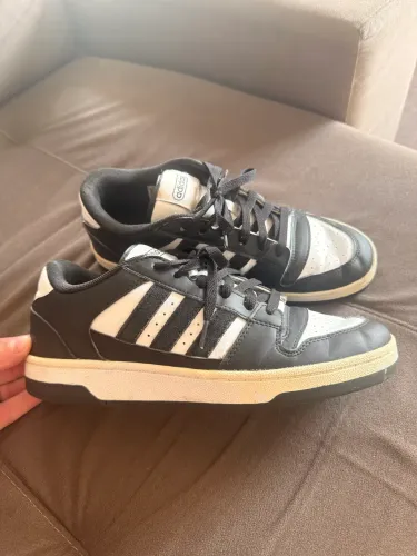 Tênis adidas Break Start