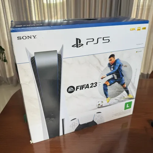 PlayStation 5 em Excelente Estado + Controle Original