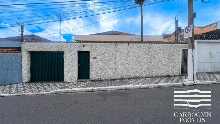 Casa a Venda no Centro em Caçapava