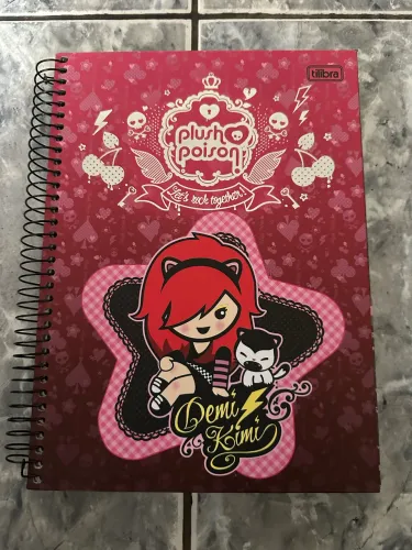 caderno plush poison 10 matérias vintage anos 2000