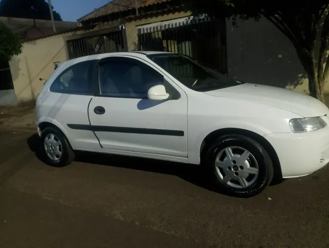Chevrolet Celta 1.0/super/n.piq.1.0 MPFI VHC 8V 3P 2001