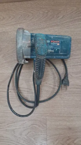 Makita Bosh 
