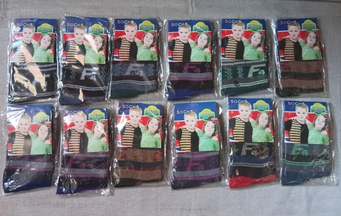 Pacote com 12 pares de meias infantis unissex 