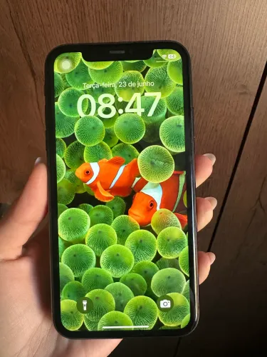 iPhone 11