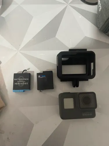VENDO GO PRO HERO 5 black + acessórios completo