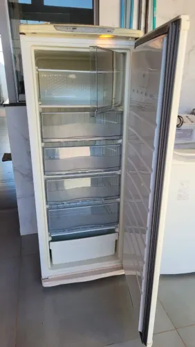 Freezer Vertical Brastemp 240L - Funcionando Perfeitamente - 127V