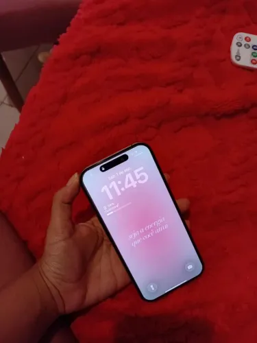 iPhone 16 pro zerado