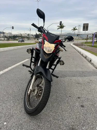 Vende-se XRE 190