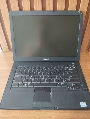 Notebook Dell Latitude E6400 (não sei se está funcionando)