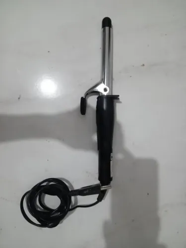 Vendo baby liss por 100 reais