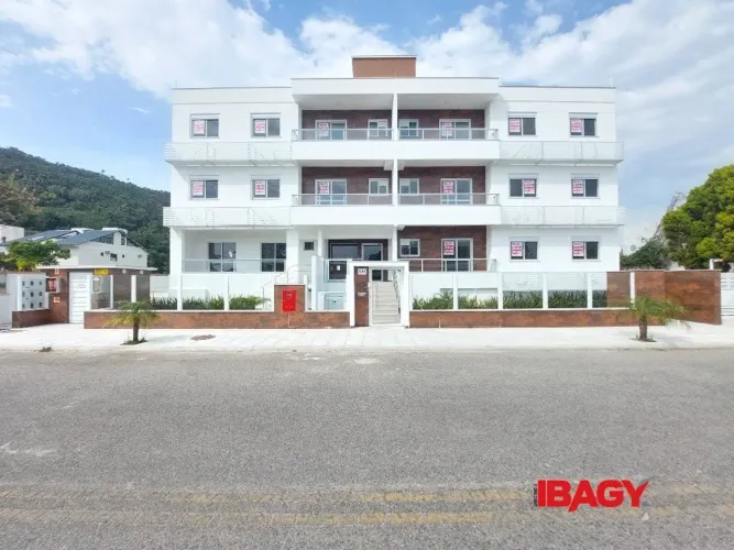 Excelente Apartamento 2 dormitório(s) em Cachoeira do Bom Jesus - Florianópolis