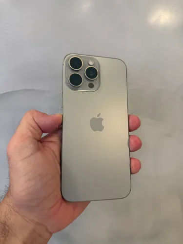 iphone 16 pro Max 256gb natural titânio bateria 93% seminovo com garantia