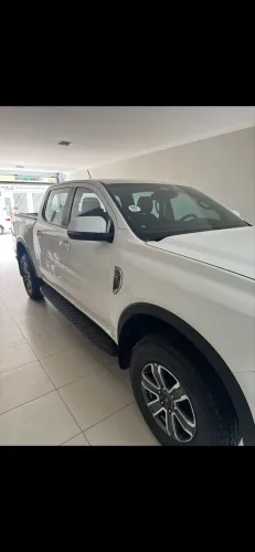 Ford Ranger XLT 3.0 V6 4X4 CD TB Die. Aut. 2024