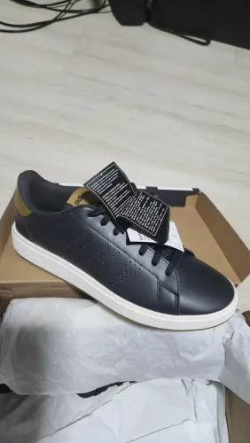 Tenis Adidas Advantage NOVO nr 45