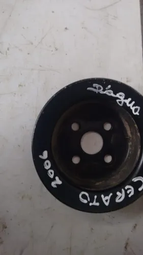 Polia da bomba d'água Cerato 2006