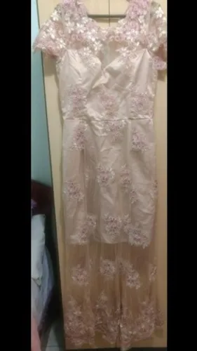Vestido renda bordada