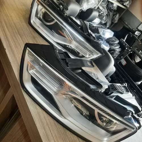 Farol Audi Q3 2016 até 2018, Loja física em Goiânia, loja @audicarautopecas