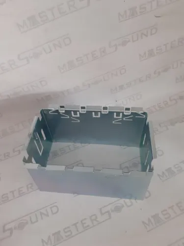 Cinta metálica.  2 din. Para Pioneer.  Nova.