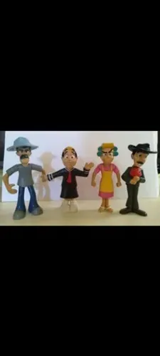 Sr.Madruga , Prof.Girafales , D.Florinda e Kiko !