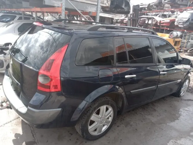 Sucata Megane Grand Tour 2.0 2007 (Para retirada de peças)