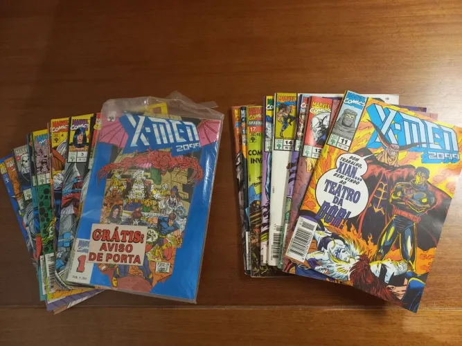 Itens de colecionador (18 Gibis X-men 2099)