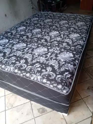 Cama box casal 
