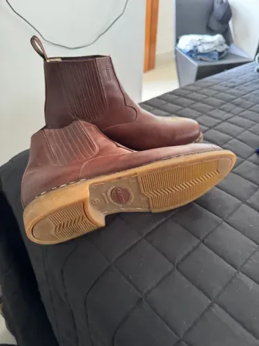 Bota Masculina Marrom em Couro garotti 