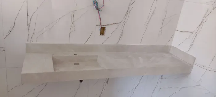 Pia em porcelanato para banheiro 