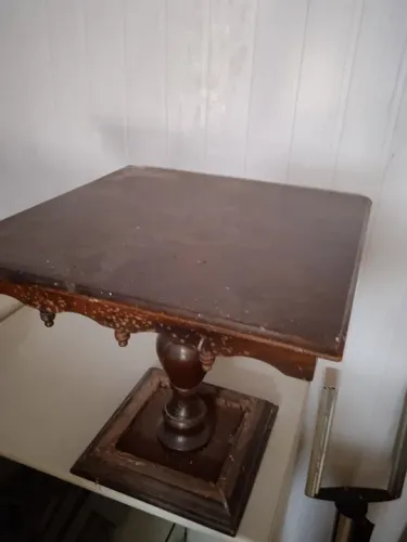 Mesinha antiga  relíquia anos 70