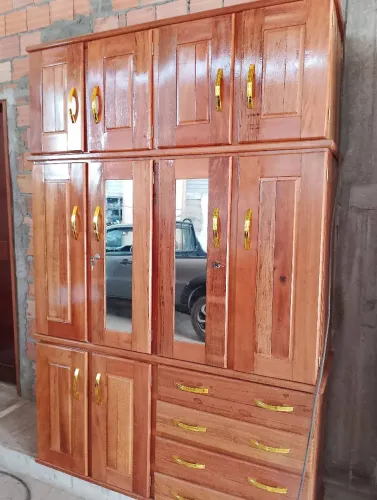 Guarda roupa de casal 4 portas madeira angelim -frete grátis.