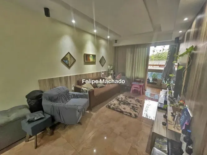 APARTAMENTO ESPAÇOSO E MOBILIADO NO RECREIO