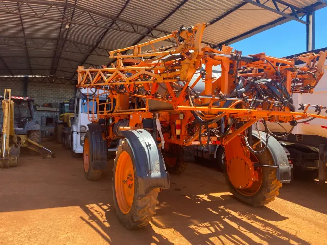 Uniporti jato 2500 plus ano 2013 com piloto