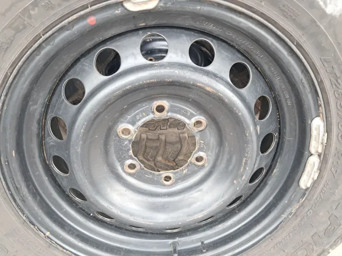 Roda de ferro aro 17 preta Toyota Hilux 4x4 originais 6x139