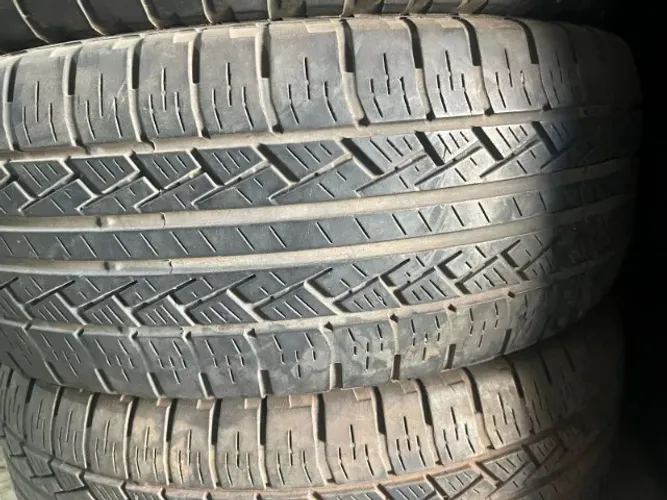 Pneu 265/50/20 Pirelli 75 % Vida util.