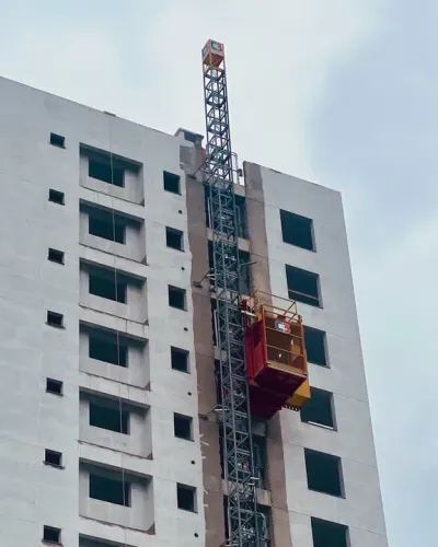 Elevador de Cremalheira C3 1500kg com 13 paradas - R$ 140.000