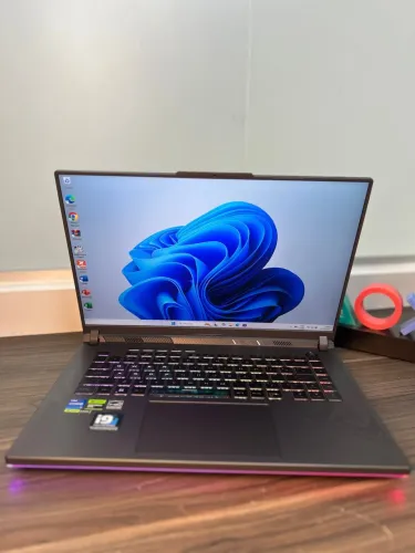 Notebook Rog Strix i713650HX 16GB  512GB NVME RTX 40608GB Tela: 16 165Hz