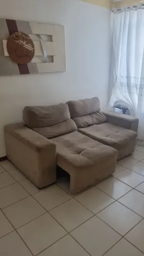 Sofá Retrátil e Bi-partido 2 lugares com encostos reclináveis, conforto e elegância