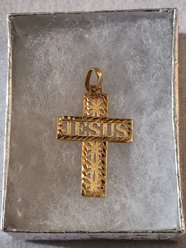 Crucifixo cruz de ouro 18k maciço com nome Jesus