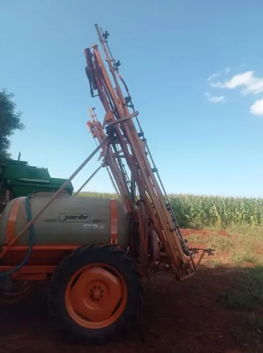 Pulverizador Jacto Columbia AD 18 - Agricultura de Precisão