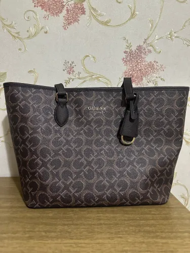 Bolsa Guess Original Monograma Marrom - Excelente Estado