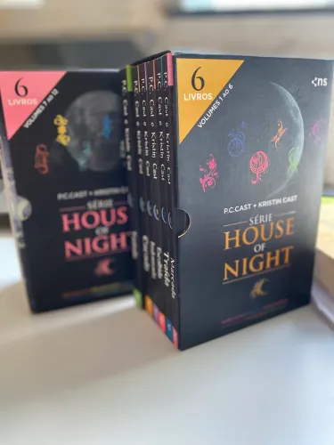 Box - livro House of Night 12 volumes 