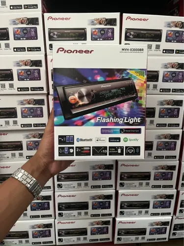 Som automotivo Pioneer MVH-X3000BR