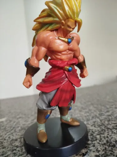 Figure Dragon Ball Super Saiyajin 3 Broly