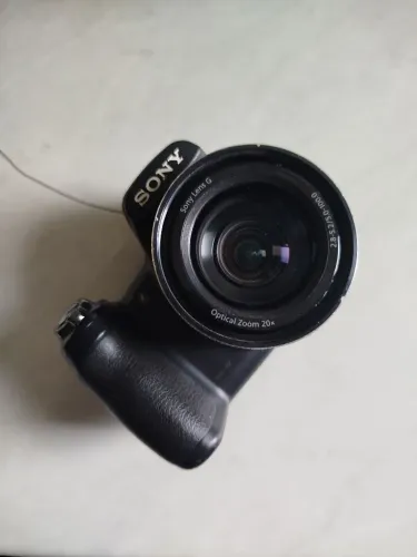 Câmera Sony hx1