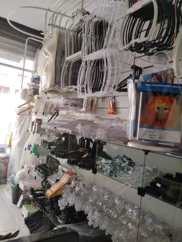 Cabides para loja - Diversos modelos novos (loja)