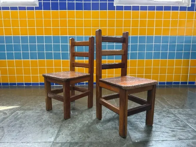 Cadeira Infantil de Madeira Maciça