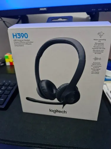 Headset com fio USB Logitech H390 (NUNCA USADO)
